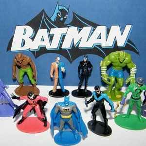 Batman Superhero Figure Toy Set 0f 12 w/ Catwoman, Joker, Robin, Nightwing Etc